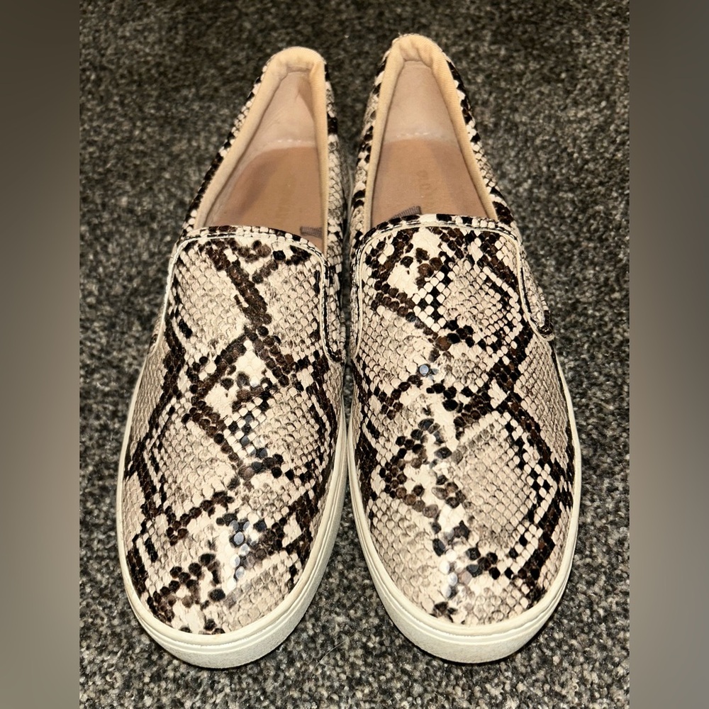 Old Navy Snake Print Slip-On Women’s Sneakers